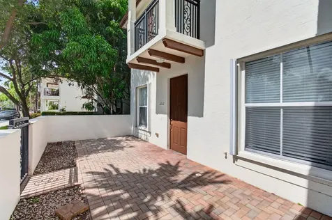 4651 Mimosa Terrace Coconut Creek FL 33073