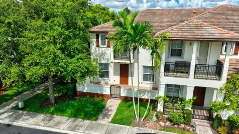 4651 Mimosa Terrace Coconut Creek FL 33073