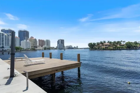 425 Bayshore Drive Fort Lauderdale FL 33304