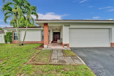 7008 NW 81st Street Tamarac FL 33321