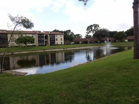 604 Sea Pine Way Greenacres FL 33415