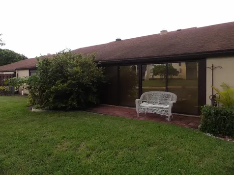 604 Sea Pine Way Greenacres FL 33415
