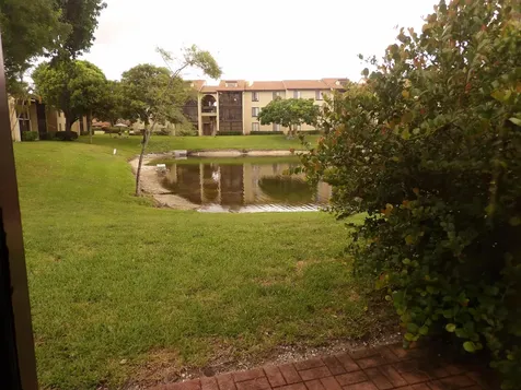 604 Sea Pine Way Greenacres FL 33415