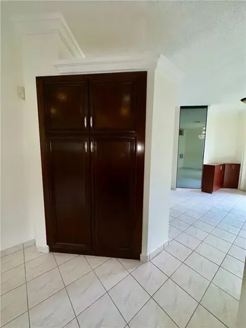 7470 NW 1st Place Plantation FL 33317