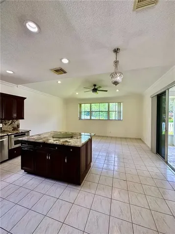 7470 NW 1st Place Plantation FL 33317