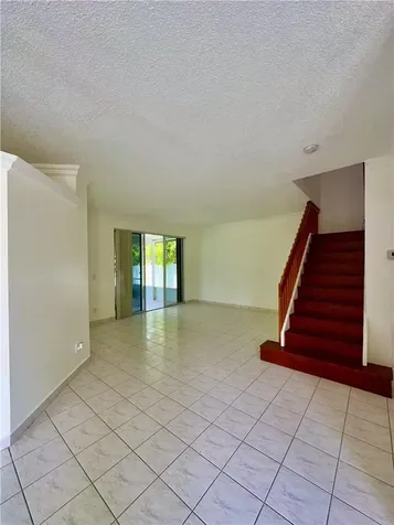 7470 NW 1st Place Plantation FL 33317