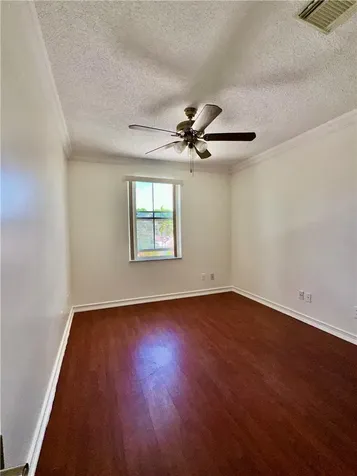 7470 NW 1st Place Plantation FL 33317