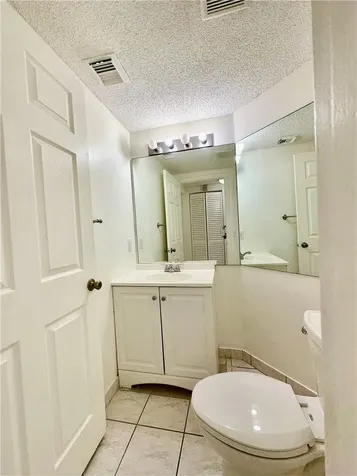 7470 NW 1st Place Plantation FL 33317