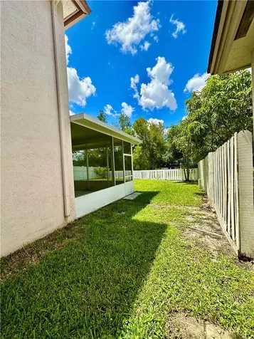 7470 NW 1st Place Plantation FL 33317