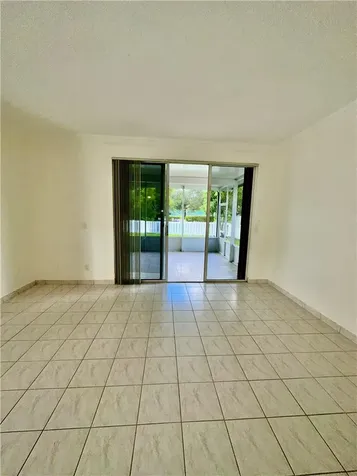 7470 NW 1st Place Plantation FL 33317