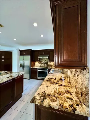 7470 NW 1st Place Plantation FL 33317