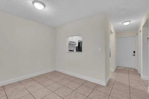 2510 Riverside Drive Coral Springs FL 33065