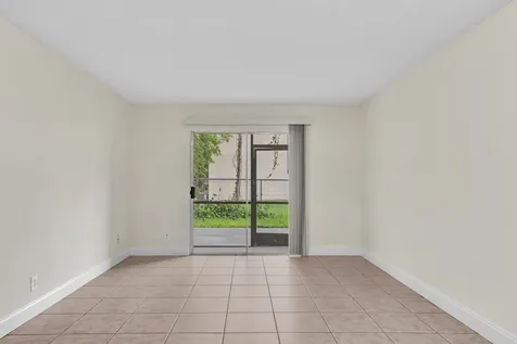 2510 Riverside Drive Coral Springs FL 33065