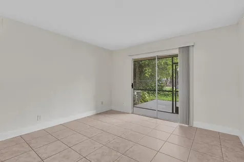 2510 Riverside Drive Coral Springs FL 33065