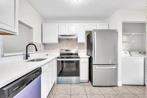 2510 Riverside Drive Coral Springs FL 33065