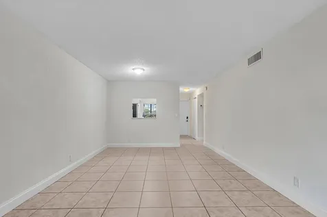 2510 Riverside Drive Coral Springs FL 33065