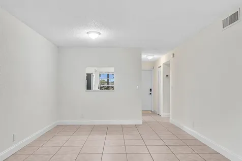2510 Riverside Drive Coral Springs FL 33065