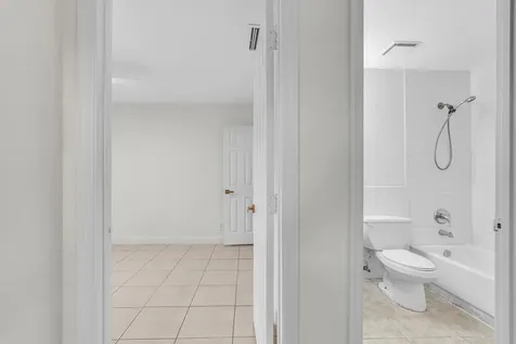 2510 Riverside Drive Coral Springs FL 33065