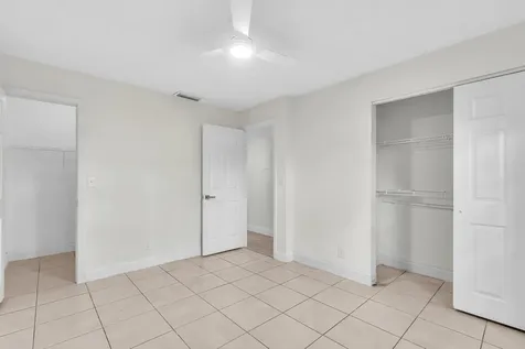 2510 Riverside Drive Coral Springs FL 33065