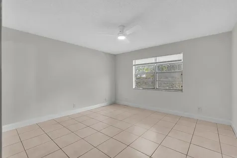 2510 Riverside Drive Coral Springs FL 33065