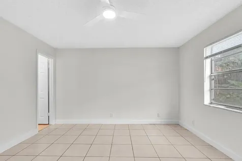 2510 Riverside Drive Coral Springs FL 33065