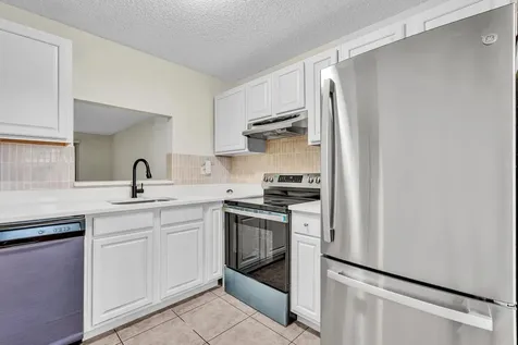 2510 Riverside Drive Coral Springs FL 33065