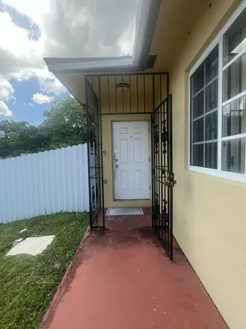 20700 NW 31st Avenue Miami Gardens FL 33056