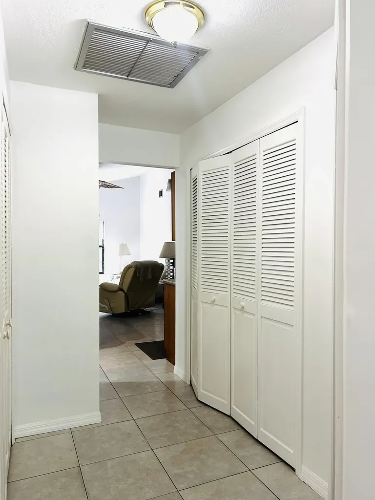 17971 Mellen Lane Jupiter FL 33478