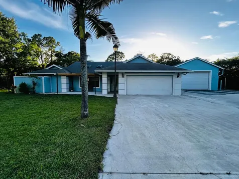 17971 Mellen Lane Jupiter FL 33478