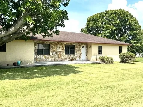 36911 3rd Street Canal Point FL 33438