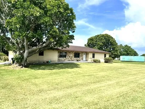 36911 3rd Street Canal Point FL 33438