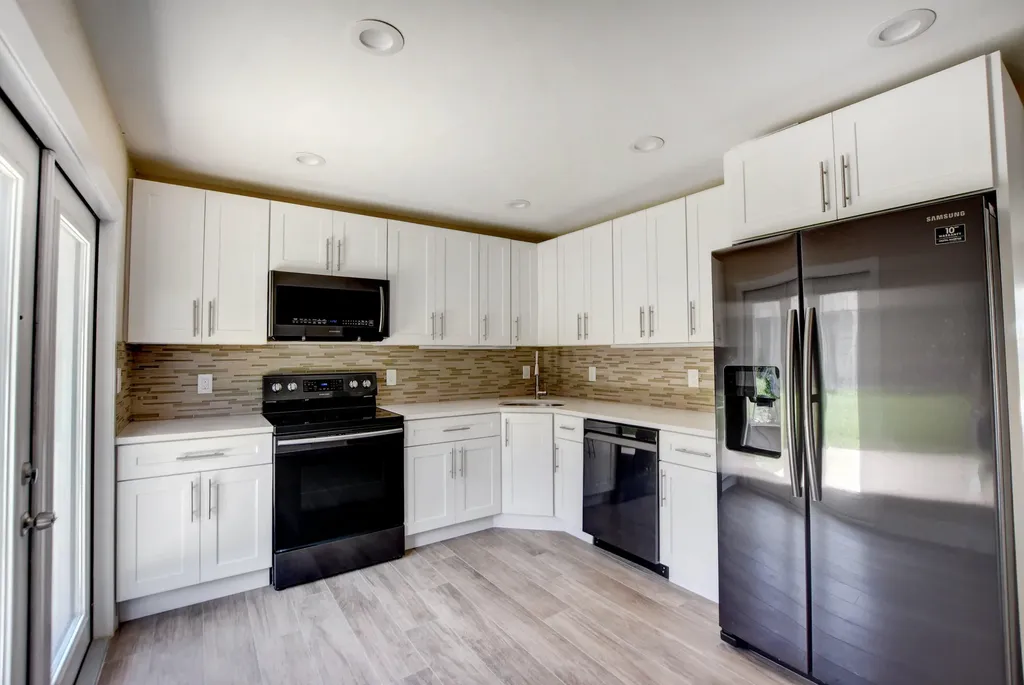 9188 Birmingham Drive Palm Beach Gardens FL 33410