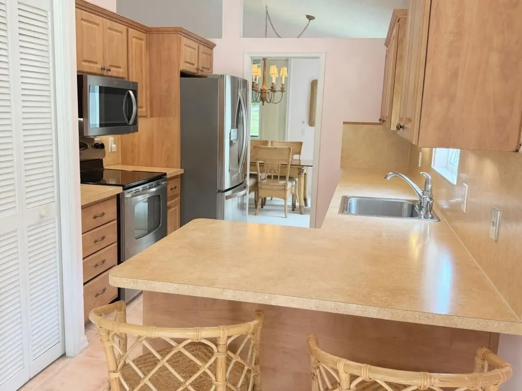6231 SE Ames Way Hobe Sound FL 33455