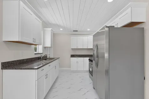 426 N 19th Street Fort Pierce FL 34950