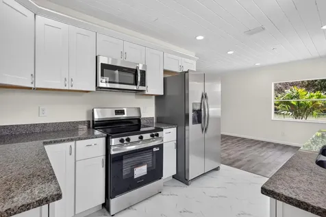 426 N 19th Street Fort Pierce FL 34950