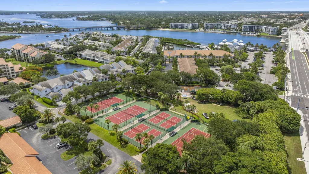 1000 N Us Highway 1 Jupiter FL 33477