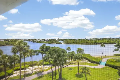 1000 N Us Highway 1 Jupiter FL 33477