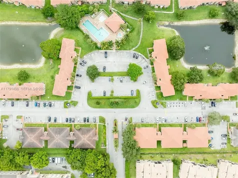10106 Twin Lakes Drive Coral Springs FL 33071