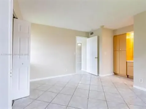 10106 Twin Lakes Drive Coral Springs FL 33071