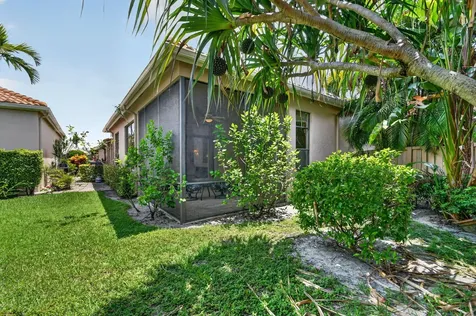 4548 Barclay Fair Way Lake Worth FL 33449