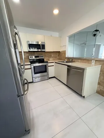 7714 Tahiti Lane Greenacres FL 33467