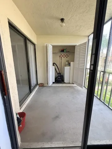 7714 Tahiti Lane Greenacres FL 33467