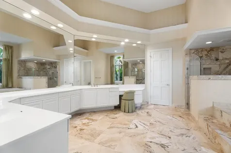 6841 SE Harbor Circle Hutchinson Island FL 34996