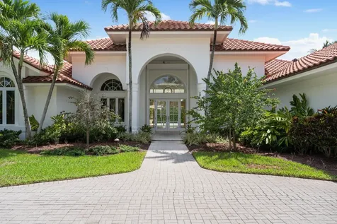 6841 SE Harbor Circle Hutchinson Island FL 34996