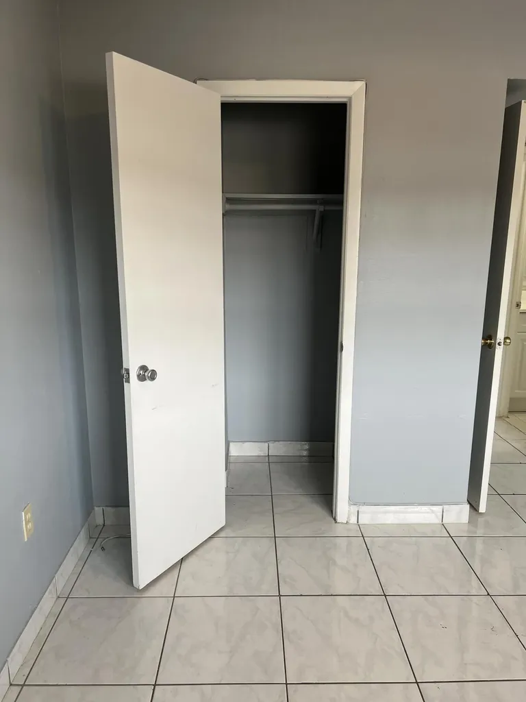 20 SW 108th Avenue Sweetwater FL 33174