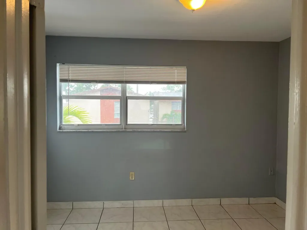20 SW 108th Avenue Sweetwater FL 33174