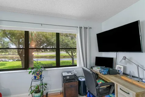 2898 SW 22nd Circle Delray Beach FL 33445