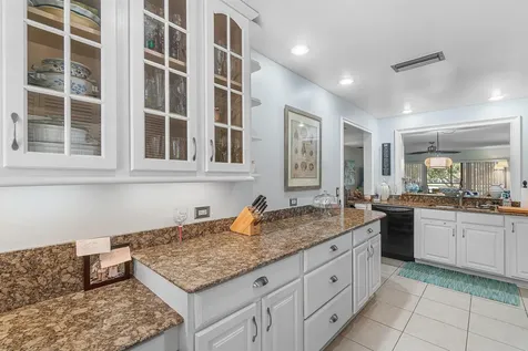 2898 SW 22nd Circle Delray Beach FL 33445