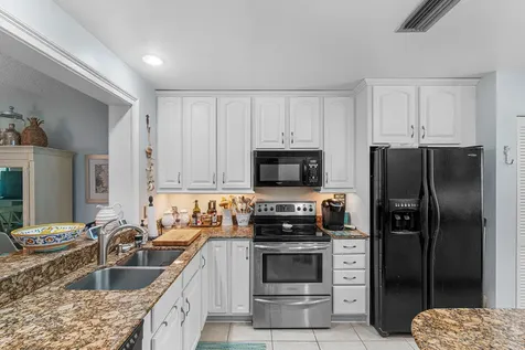 2898 SW 22nd Circle Delray Beach FL 33445