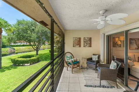 2898 SW 22nd Circle Delray Beach FL 33445